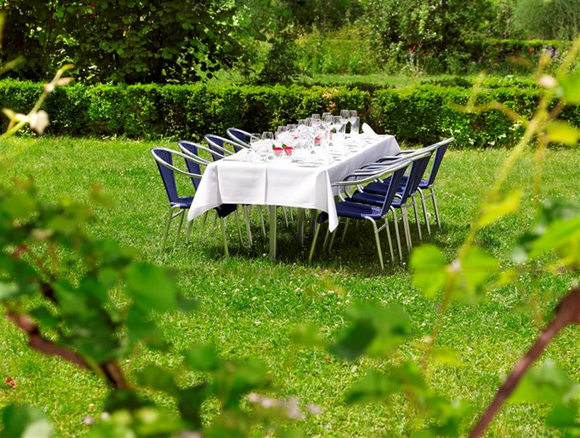 Odelya - Stadthotel Im Park Basel Bagian luar foto
