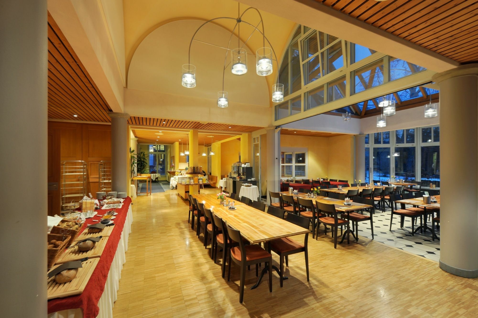 Odelya - Stadthotel Im Park Basel Bagian luar foto