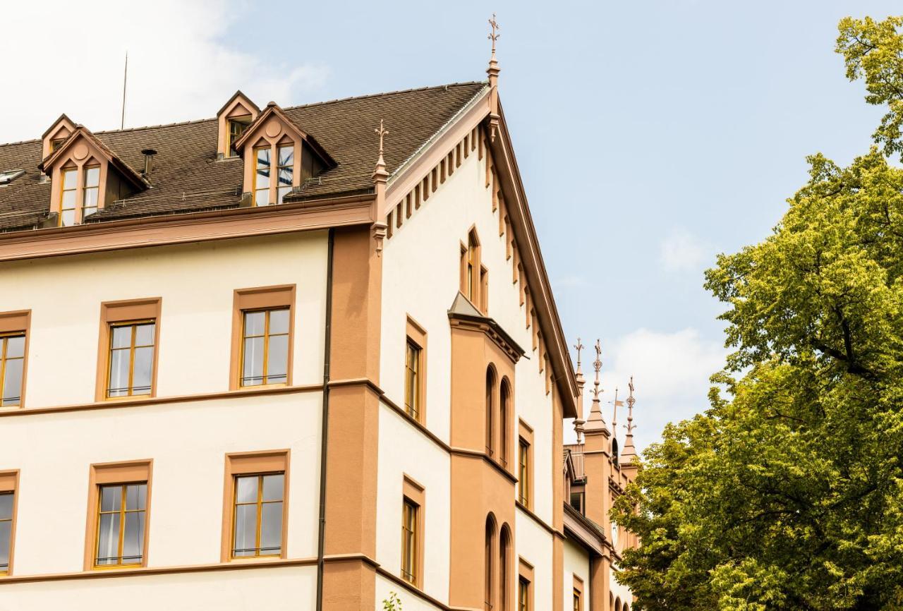 Odelya - Stadthotel Im Park Basel Bagian luar foto
