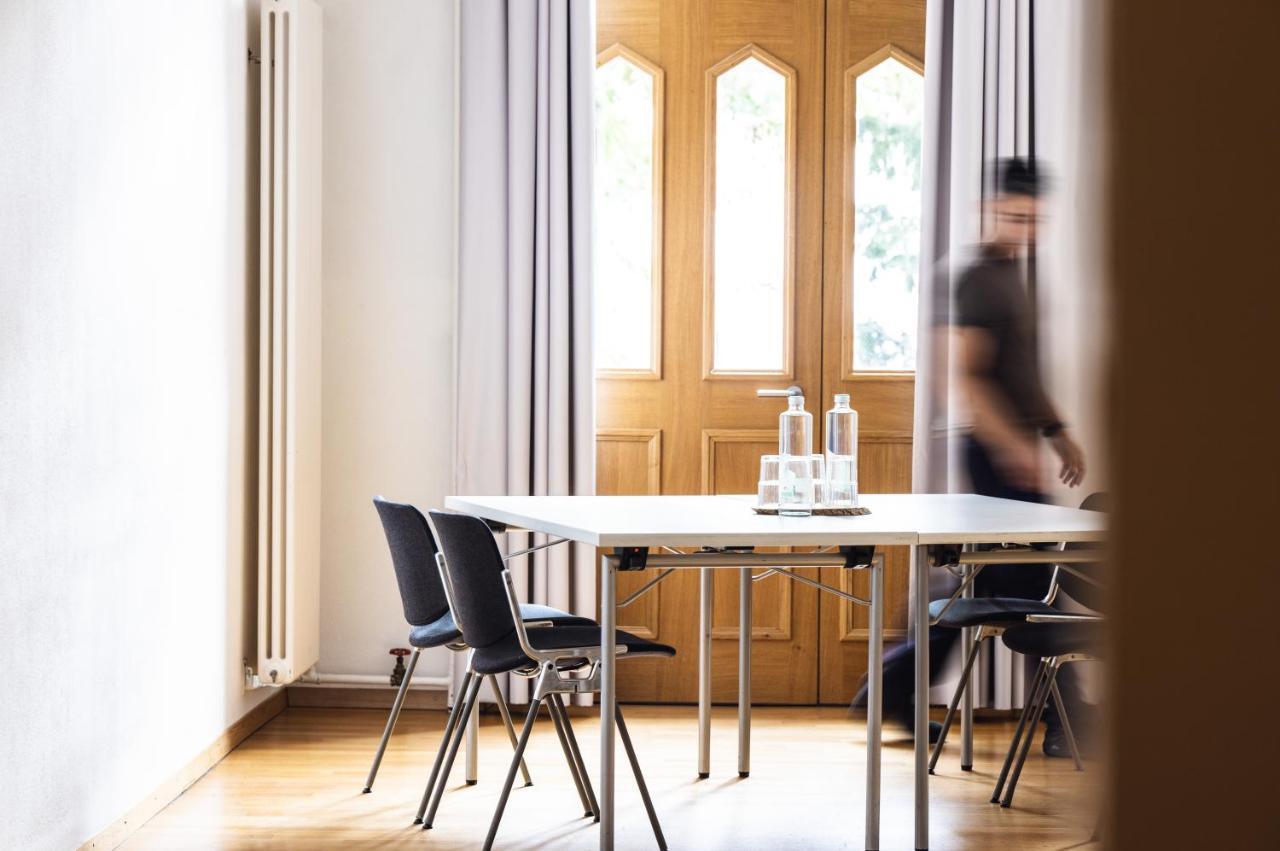 Odelya - Stadthotel Im Park Basel Bagian luar foto